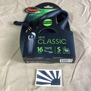 Flexi Original New Classic Tape Retractable Dog Leash Black Small: 16-ft Long